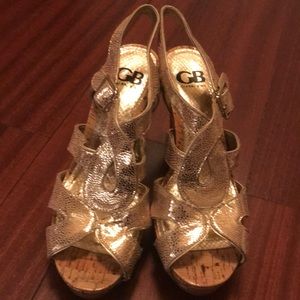 Gold Wedges